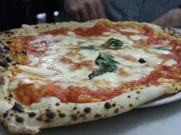 Pizza napoletana